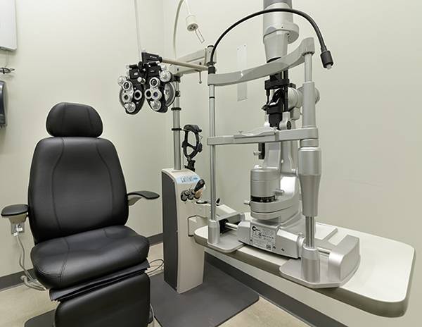 eye exam room